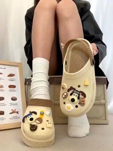 Soft Cloud Sandal Wanita Terbaru Sandal Wanita EVA Sandal Lembut Nyaman Anti Selip Pola Kartun Berwarna-warni