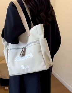 TAS SELEMPANG WANITA IMPOR / TOTEBAG TEBAL SELEMPANG SLING BAG / TAS BAHU WANITA IMPOR