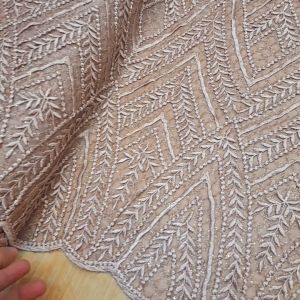 Kualitas Tinggi Kebaya Tulle & Desain Payet Elegan