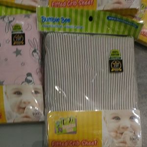 BUMBLE BEE FITTED CRIB SHEET ASSORTED DESIGN