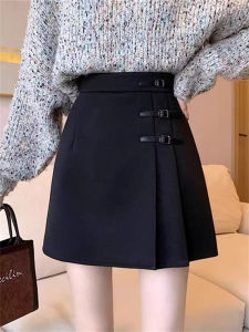 กระโปรงสั้นทรงเอเอวสูงสีดำสำหรับผู้หญิงไซส์ใหญ่ สไตล์สตรีท กระโปรงทรงเอเข้ารูป กระโปรงสั้นผ้าขนสัตว์ แฟชั่นฤดูใบไม้ร่วง 2024