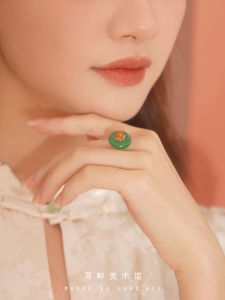 Green Agate Peace Buckle Ring Womens Retro Cheongsam Hanfu Accessory National Style Small Audience Design Best Friend Gift