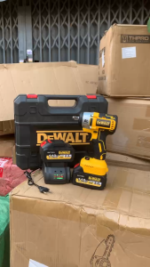 【Hàng Sẵn】Máy Siết Bulong Dewalt 21v 450Nm Động cơ không chổi than đa dụng M21Thân To súng bắn bulong đầu 2 trong 1
