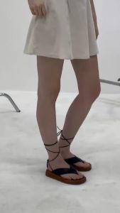 Váy xoè hai dây dáng ngắn The Country Floral Fiesta Begie Dress vải Linen