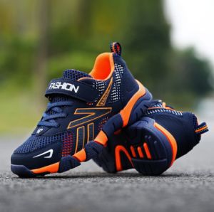 2025 ใหม่ Velcro ชายรองเท้า/ฤดูร้อนระบายอากาศเด็กใหญ่ตาข่ายรองเท้าผ้าใบ/6--7 ขวบรองเท้าวิ่งเด็