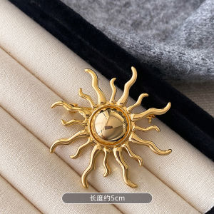 Golden Sunflower Brooch Pin Womens Fashionable High-end Suit Chest Flower Stylish Temperament Dress Coat Pin Accessory