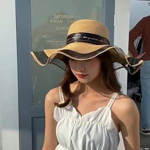Beach Straw Hat For Women In Summer Korean Style Large Brim Sun Protection Hat Versatile Fashion Vacation Beach Hat