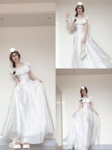 CHANGTONG | ชุดเดรสยาวสไตล์ฝรั่งเศสแบบพิเศษที่หรูหราและสง่างาม เอวเข้ารูปแขนกุดคอวี ชุดผู้หญิงสุดหรูสำหรับฤดูใบไม้ผลิและฤดูร้อน