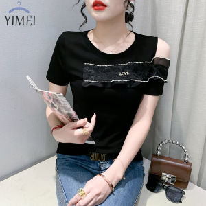 YIMEI เสื้อยืดผู้หญิงเปิดไหล่เซ็กซี่2023ฤดูร้อนใหม่แขนสั้นดีไซน์เสื้อเป็นชั้นระบายรู้สึกกระชับสัดส่วนสีดำผ้าฝ้าย