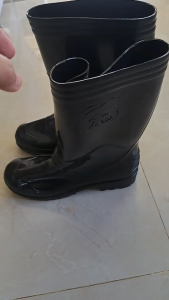 รองเท้าบูทโอล่า(OLA) รองเท้าบูทยาง รองเท้าบูทกันน้ำ รองเท้าบูทเอนกประสงค์ เนื้อดีเป็นพิเศษ