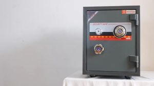 Két Sắt Việt Tiệp Khoá Cơ K410BL Mới Nhất 2021 - Sản Phẩm Két Sắt Khóa Cơ Việt Tiệp Chính Hãng Giá Rẻ - Công Ty Két Sắt Việt Tiệp Phân Phối Trực Tiếp