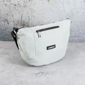 Korean Style Large Capacity Crossbody Bag Dumpling Shape Single Shoulder Travel Commuting Bag for Men And Women