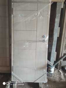 1 set pintu double triplek berikut kusen