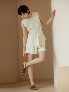 Harajuku Girl Chic White Mountain Tea Set Relaxed Sweatshirt High Waist Shorts Two-Piece Suite for Women