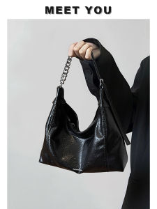 Trendy Large Capacity Womens Handbag with Chain Strap for Commuting And Work Soft PU Leather Shoulder Bag in European Style