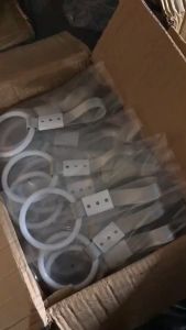 Vòng Nắm TayMóc Treo Xe Ô Tô Xe Khách Xe Buýt Hình Trái Tim Hình Tròn