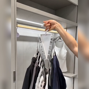 GREENSINDOOR 360 Rotatable V Shape Hanger 12 Hooks Double Sided Space Saver Closet Coat Storage Rack