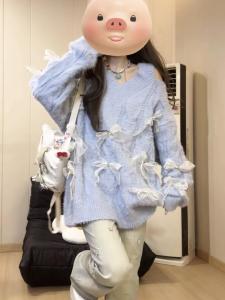 สไตล์เกาหลี หลวม เสื้อสเวตเตอร์ถัก ผู้หญิง คอวี ปมผีเสื้อปาดไหล่ ฤดูใบไม้ร่วง ฤดูหนาว แฟชั่น ลำลอง ชิค เสื้อหวานและเผ็ด