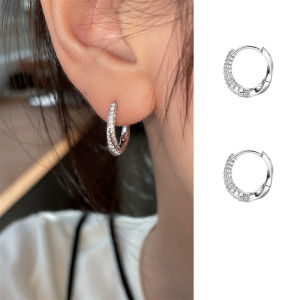 ต่างหูเงินแท้ S925 ดีไซน์โมบิอัส ดีไซน์เรียบง่ายหรูหรา ต่างหูแบบหัวเข็มขัดสำหรับผู้หญิง ต่างหูแฟชั่นใหม่ 2024