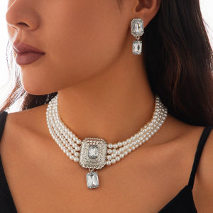 Elegant Vintage Multi-Layer Diamond Embedded Pearl Gemstone Stud Earrings Necklace Set Fashionable Hepburn Style Jewelry