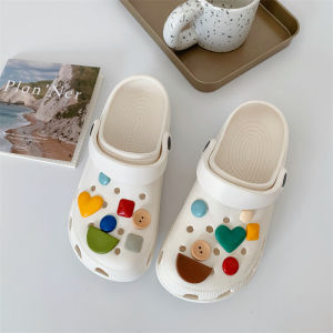 รองเท้าแตะพื้นหนาสำหรับผู้หญิง รองเท้าแตะแบบมีรูปดอกไม้สำหรับใส่กลางแจ้ง รองเท้าแตะแบบสวมส้นแบนพื้นยาง รองเท้าแตะแบบสวมสำหรับใส่ในบ้าน