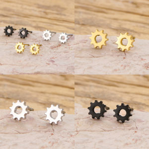 Simple Geometric Gear Shape Stud Earrings For Women Gold Plated Stainless Steel Ear Piercing Hypoallergenic Cartilage Earrings
