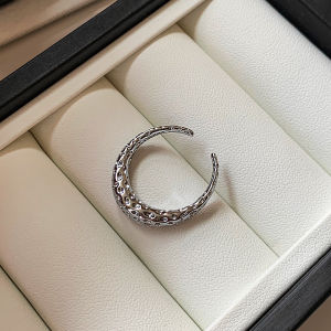 Silver Metal Textured Open Finger Ring for Women Unique Design Luxury Feel Volcanic Rock Texture Fashion Jewelry Index Finger