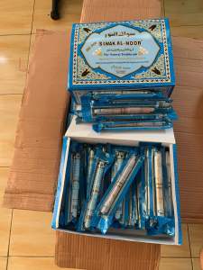 Siwak plus holder nya 5lusin/60pcs 1 box kecil 299500 saja
