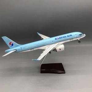1/100 Scale Air Korean A220-300 Complete Model Airplane Kit Diecast Aircraft With Landing Gear Wheel For Aviation Souvenir Gift