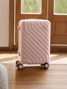 ROAMING | Small Travel Suitcase