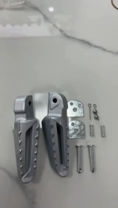 Motorcycle Rear Foot Pegs for Honda Click / Beat FI – Non-Slip Alloy Footrest Durable Upgrade Passenger Pedal