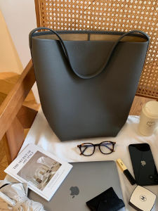 Grey Large Capacity Bucket Shape Commuter Tote Bag Womens Single Shoulder Bag Stylish Trendy Work Commute Handbag