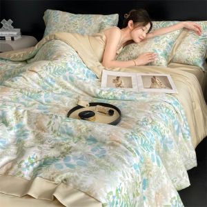 Luxurious Light & Cool Summer Quilt