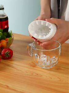 Cốc Làm Đá Silicone Dạng Trụ – Khuôn Làm Đá Bóp Dẻo Dễ Lấy Đông Nhanh Tại Nhà Mới Nhất 2026