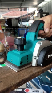 💥MAKITA กบไสไม้ไฟฟ้า 3 นิ้ว รุ่น 1900B (AAA) อุปกรณ์ครบ พร้อมใช้งาน <💥 รับประกันสินค้าตรงปกแน่นอน🔥💯>