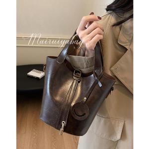 Maillard Satchel Vegetable Basket Bag Female Fall and Winter 2024 New Arrival Tide Fashion Bucket Bag Easiest for Match Shoulder Messenger Bag
