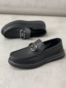 Mens Summer New Genuine Leather Breathable Bean Bean Sandals Business Casual Versatile Soft Bottom Hollow out Shoes Loafers