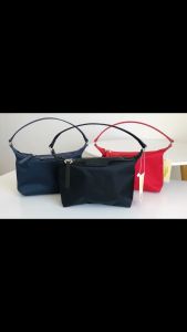 Longchamp Official Store Bag 10039 LE PLIAGE Nylon Handbag in Blue Black and Red Colors with Shoulder Strap for Women。