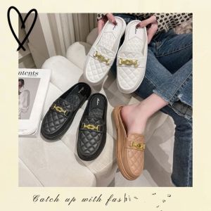 LHshoess Must-Have รองเท้าแฟชั่นผู้หญิงรุ่นฮิต คัทชูเปิดส้นใส่สบาย ดีไซน์สุดเก๋ แต่งโซ่ผู้หญิง สีมินิมอลสุดๆ คุณภาพสูงสุด รูปแบบไม่เอ้าท์