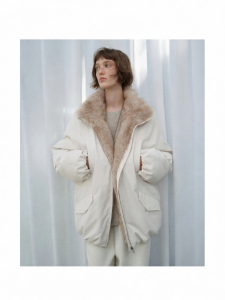 epoque de rueen | Detachable Fur Collar 90% White Duck Down Parka