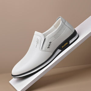 British Style Mens Slip-On Leather Shoes White Casual Shoes round Toe Plastic Buckle Closure PU Material Spring Autumn
