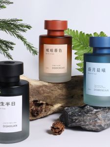 น้ำหอมรถยนต์หอมเทียมที่ยั่งยืนสำหรับตกแต่งภายในรถยนต์และบ้าน น้ำหอมระเหยสำหรับรถยนต์ที่มีคุณภาพสูงและสดชื่น