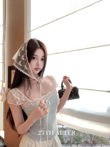 Charming Light Blue Lace Trim Square Neck Slimming Short Tee