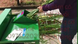 Máy băm cỏ cho gà  thái chuối lát cho bò