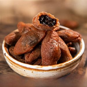 Taste Explode Grape Embrace Green Plum Special Snack Bitter Gourd Flavor Dried Fruit Sweet Snack Traditional Chinese Candy