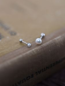 925 Sterling Silver Mini Pearl Stud Earrings for Women Sleepwear Friendly No Allergy Ear Hole Jewelry Fashion Accessories
