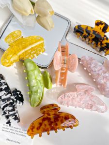 Large Size Acetate Hair Claw Shark Fin Hair Clip Fashionable Popular Hair Accessories Elegant Sensation Hair Grips for Women