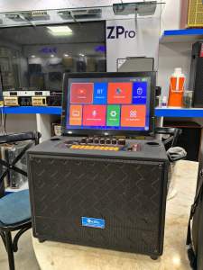 Loa màn hình M910 Bas 20-7đường tiếng Màn hình cảm ứng 14.1 in Hệ điều hành androi 12.0 - 7 núm âm