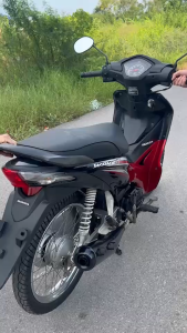 ท่อผ่า เด๊กเตอร์ Dexter Tsukigi มอก. มีจุกลดเสียง2ระดับแถม คอเชื่อมไม่ขาด 25ออก32 จุก 32 มิล Wave110iปี14-25 Wave125iปี23-25