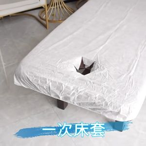 🇲🇾【READY STOCK 现货】10PCS 110x215cm Oil Proof Breath Face Hole Disposable Massage Bed Spread Fitted Sheet 带孔脸洞 防油防水 一次性床罩